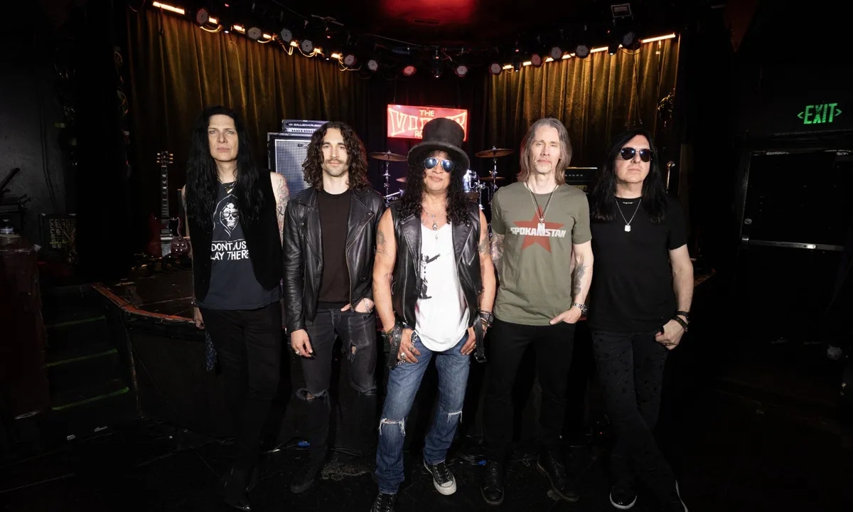 Slash Feat. Myles Kennedy And The Conspirators