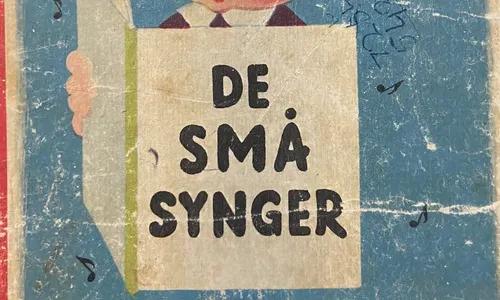 De Små Synger!