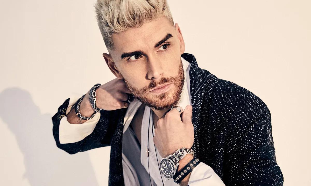 Colton Dixon