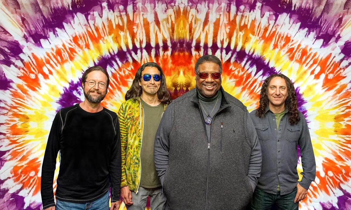 Melvin Seals and JGB
