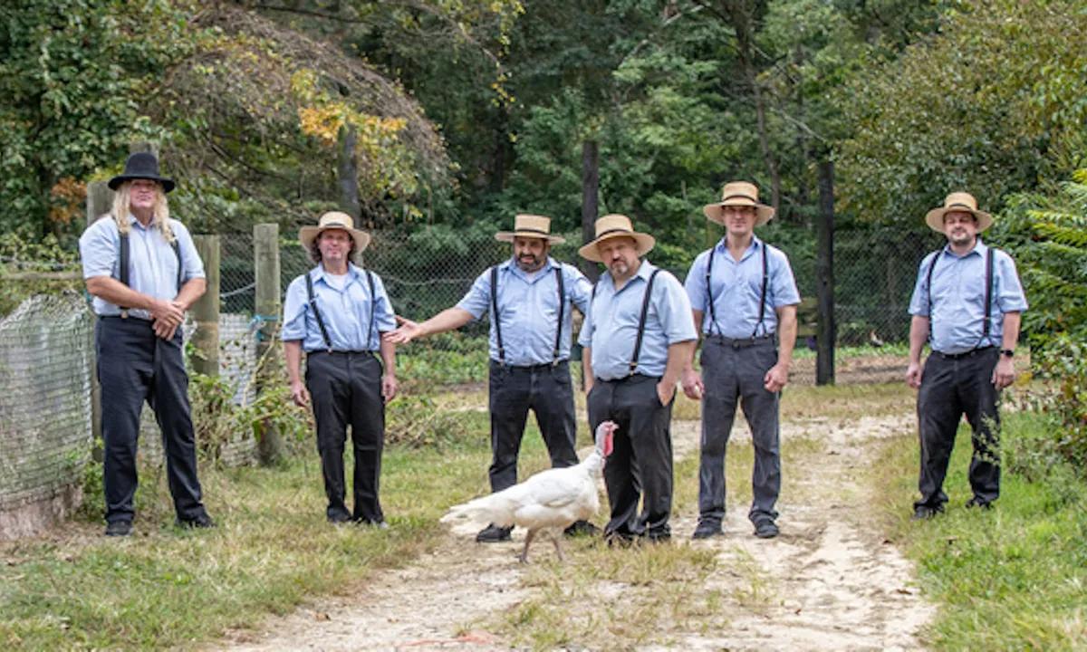 The Amish Outlaws