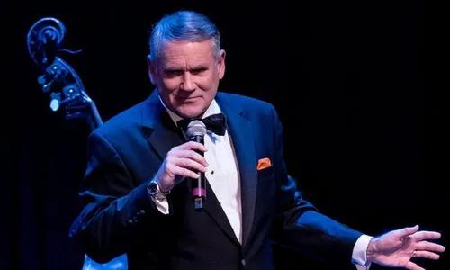 The Sinatra Experience With Dave Halston